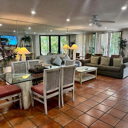 Beautifully Renovated Summer Of 2020 Come And Enjoy This Lovely Unit Key West Exteriör bild