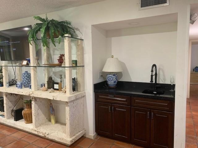 Beautifully Renovated Summer Of 2020 Come And Enjoy This Lovely Unit Key West Exteriör bild